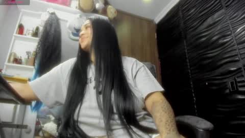 catalina online show from April 2, 3:04 am