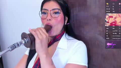 pocahontas_lantina online show from September 18, 3:52 am