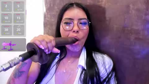 pocahontas_lantina online show from September 28, 8:52 am