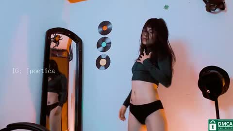 IG ipoetica  online show from November 27, 4:53 pm