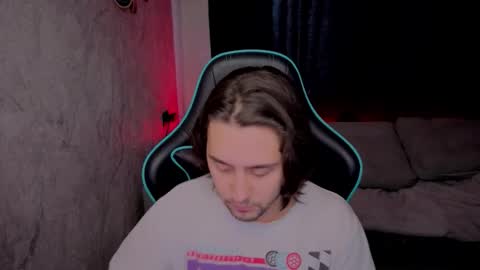 Snapshot of pohyi_ chatting on February 18, 7:48 am pohyi_ online show from February 18, 7:48 am