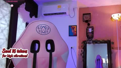 poison_liv online show from March 12, 1:28 pm