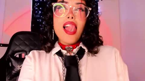 Willow                      Hours 12pm to 630pm Colombian time FRIDAY AND SUNDAY FREE DAYS online show from March 1, 5:49 pm