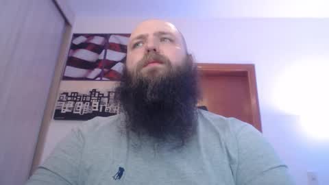 Snapshot of polar_bear91 chatting on September 13, 1:38 am Bear online show from September 13, 1:38 am