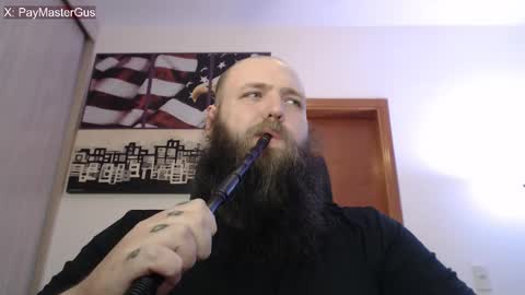 Snapshot of polar_bear91 chatting on September 17, 11:17 pm Bear online show from September 17, 11:17 pm