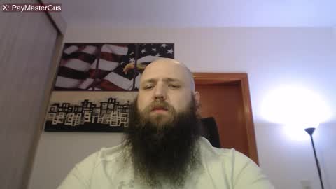 Snapshot of polar_bear91 chatting on October 3, 4:31 am Bear online show from October 3, 4:31 am