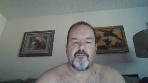 Snapshot of polarisman74 chatting on July 6, 12:40 am polarisman74 online show from July 6, 12:40 am
