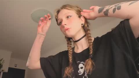 polina online show from April 24, 8:55 pm