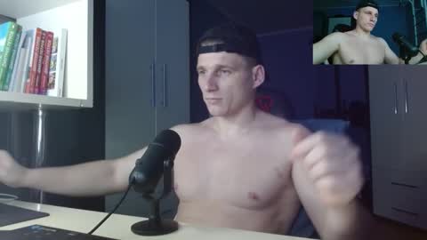 Poliglot online show from December 4, 10:02 am