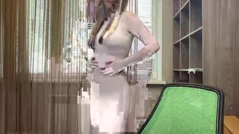polishangel222 online show from July 6, 2:47 pm