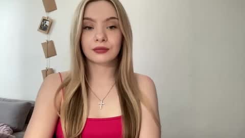 polishangel222 online show from July 21, 11:12 am