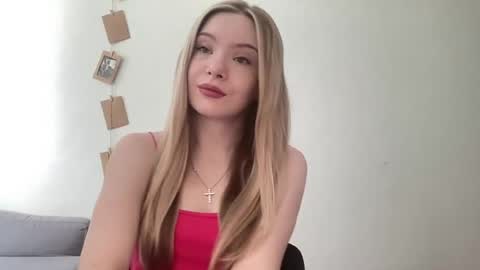 polishangel222 online show from August 2, 9:19 am