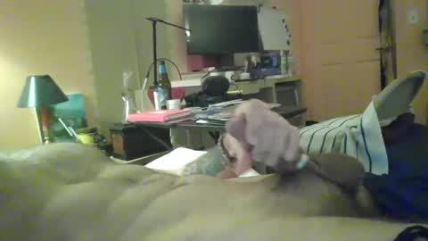 Snapshot of polishrifle3 chatting on February 8, 10:18 am jaws online show from February 8, 10:18 am