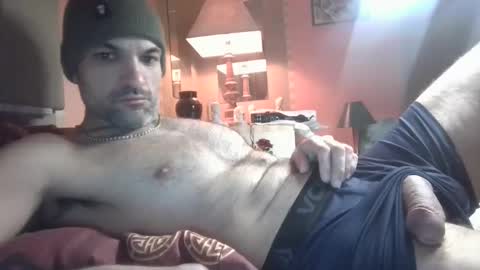 Snapshot of polishrifle3 chatting on February 22, 11:57 am jaws online show from February 22, 11:57 am