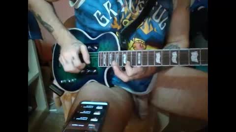 Snapshot of polishrifle3 chatting on September 25, 2:04 am jaws online show from September 25, 2:04 am