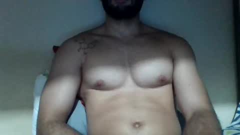 pollaa_19 online show from June 4, 5:30 pm