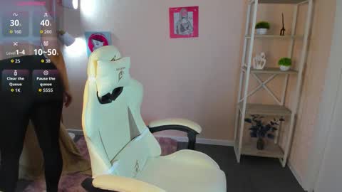 Polly online show from September 10, 1:16 am