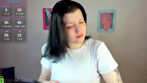 Polly online show from October 4, 1:03 am