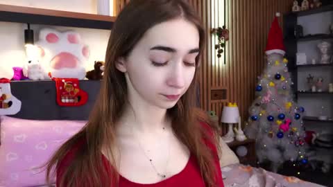 Polly online show from December 16, 7:24 am