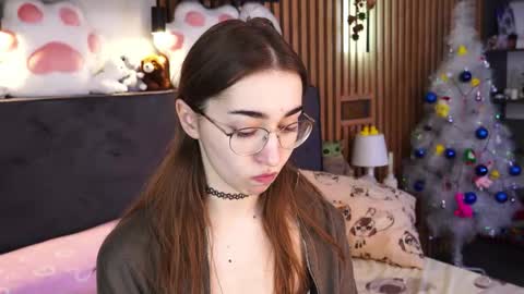 Polly online show from January 18, 8:07 am