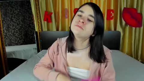 Polly online show from February 22, 7:19 am