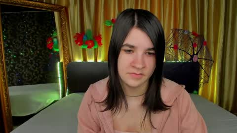 Polly online show from April 5, 6:10 am