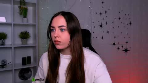 Polly online show from March 18, 11:57 am