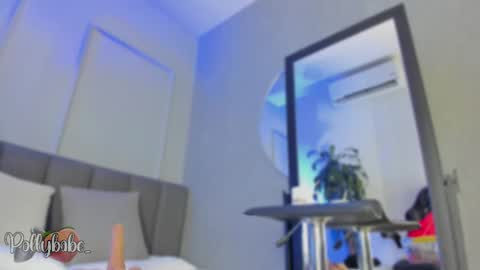 POLLY online show from November 30, 10:19 am