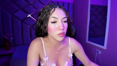 Snapshot of poly_sasha_ chatting on December 21, 3:46 am poly sasha online show from December 21, 3:46 am