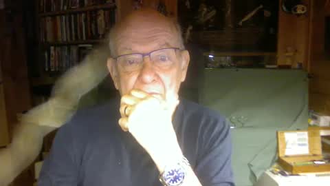 Snapshot of pomme1949 chatting on January 7, 4:05 pm pomme1949 online show from January 7, 4:05 pm
