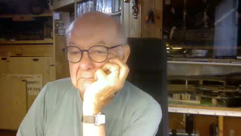 Snapshot of pomme1949 chatting on October 5, 9:18 am pomme1949 online show from October 5, 9:18 am