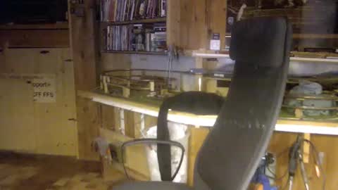 Snapshot of pomme1949 chatting on December 16, 10:42 am pomme1949 online show from December 16, 10:42 am