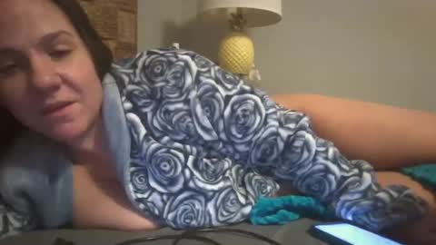 Snapshot of pooncahantits chatting on January 9, 5:34 am Emily at Home online show from January 9, 5:34 am