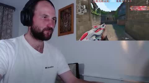 Snapshot of popadosik_mod chatting on March 15, 4:57 pm Popadosik mod online show from March 15, 4:57 pm