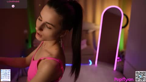 Louise  see you on December 1  at 2200 UTC3 online show from February 28, 5:52 am