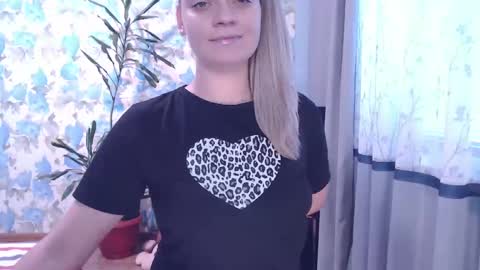 Snapshot of popkornmolli chatting on January 9, 12:19 pm popkornmolli online show from January 9, 12:19 pm