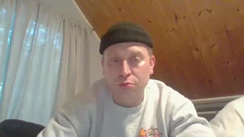 poppawheelie1234 online show from March 1, 11:56 am