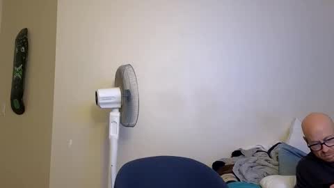 Snapshot of poptart888 chatting on February 26, 8:19 pm poptart888 online show from February 26, 8:19 pm