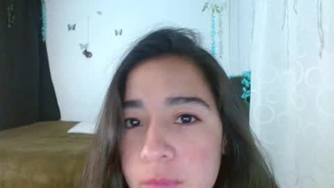 Snapshot of porcelainlux chatting on January 12, 8:57 pm porcelainlux online show from January 12, 8:57 pm