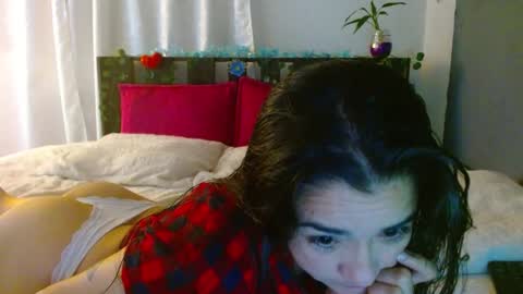 Snapshot of porcelainlux chatting on January 15, 5:08 am porcelainlux online show from January 15, 5:08 am