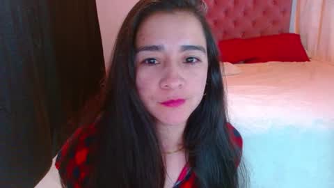 Snapshot of porcelainlux chatting on January 27, 3:15 am porcelainlux online show from January 27, 3:15 am