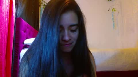 Snapshot of porcelainlux chatting on February 11, 6:51 am porcelainlux online show from February 11, 6:51 am