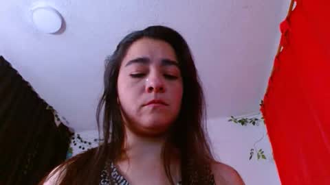 Snapshot of porcelainlux chatting on September 28, 8:14 pm porcelainlux online show from September 28, 8:14 pm