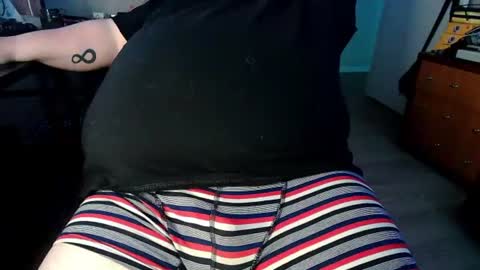Snapshot of porkypork chatting on June 24, 6:51 pm porkdaddy online show from June 24, 6:51 pm