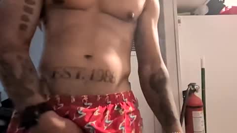 Snapshot of pornpe420 chatting on February 16, 8:10 am PornOp420 online show from February 16, 8:10 am