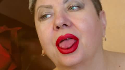 LADY POSH online show from December 14, 3:29 am