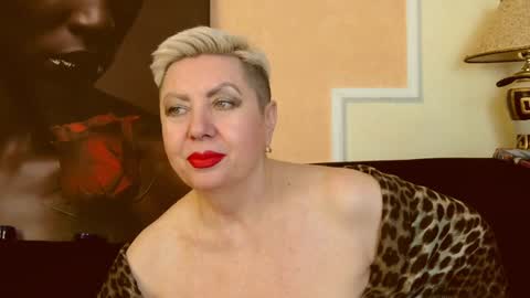 LADY POSH online show from January 17, 1:47 am