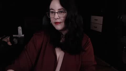 PoshMistres    online show from December 3, 2:08 am