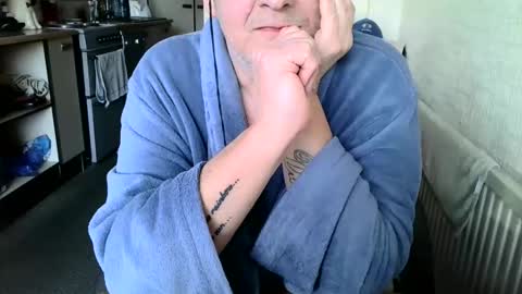 poshman65 online show from January 23, 9:08 am