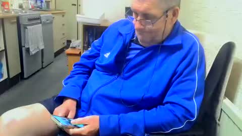 poshman65 online show from November 14, 9:13 pm